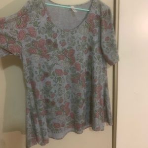 LuLaRoe PERFECT T Gently worn! 2XL